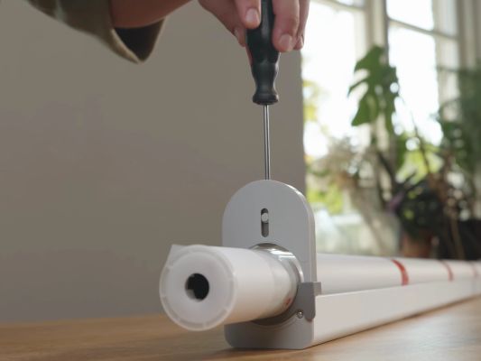 SwitchBot Roller Shade S (58-80cm)