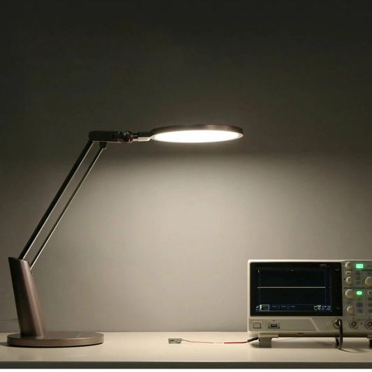 Yeelight slimme tafellamp 14W - Natuurgetrouw helder wit licht