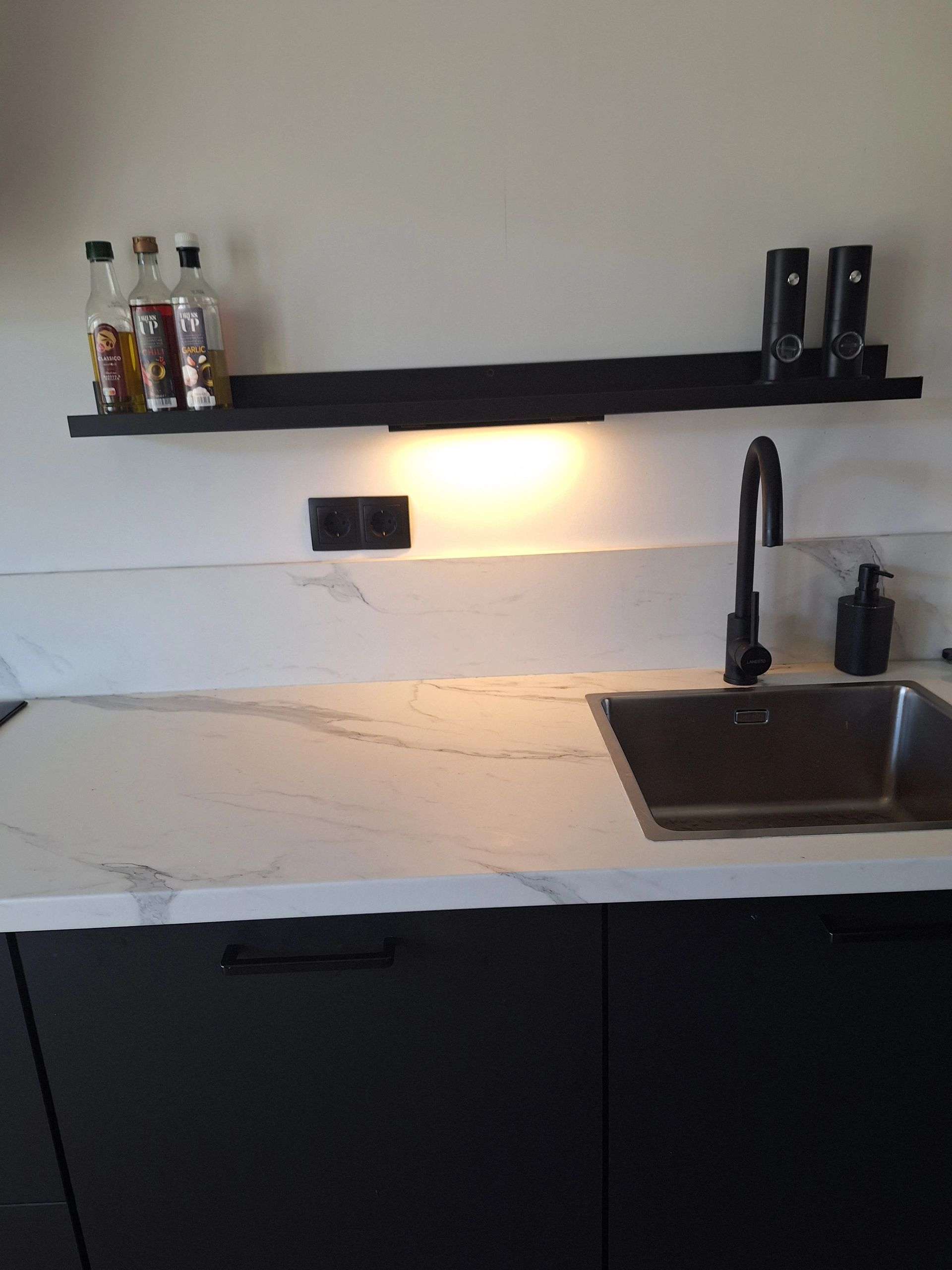 Kastverlichting met sensor - Dual White - 40cm - Oplaadbaar - Zwart