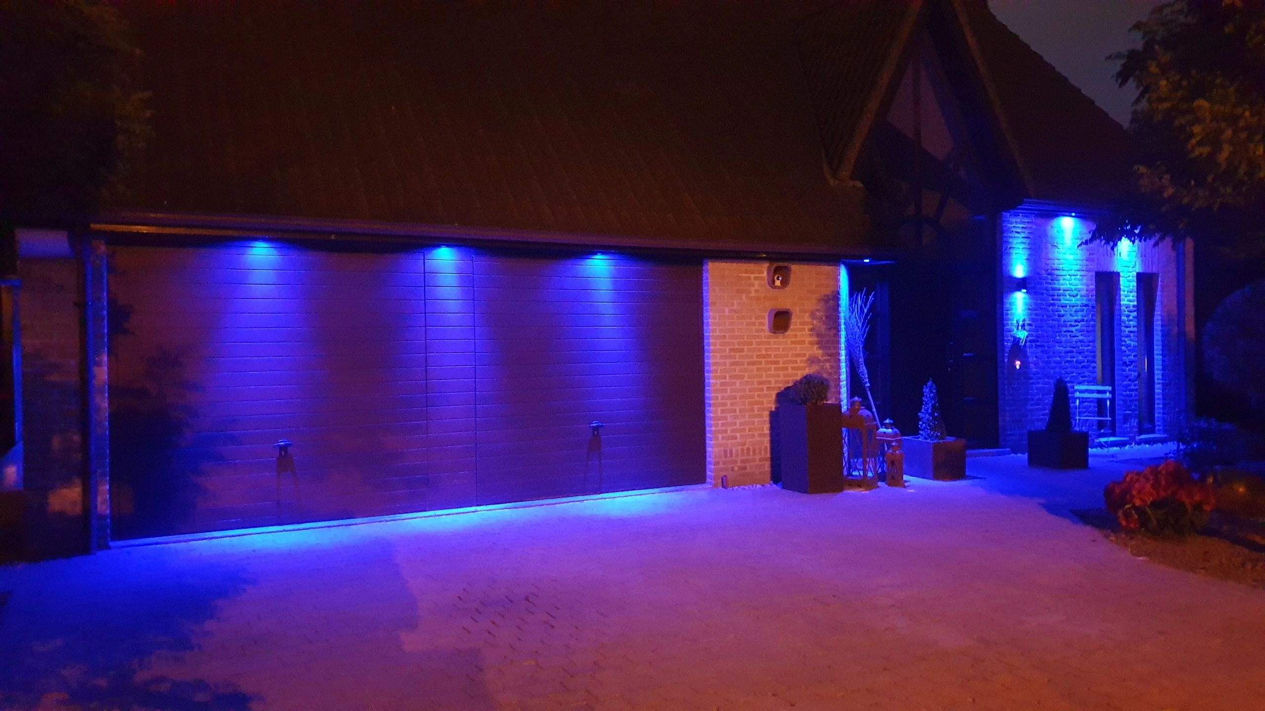 Zigbee spot RGBWW MR16 fitting - 4 Watt - Voordeelset van 3