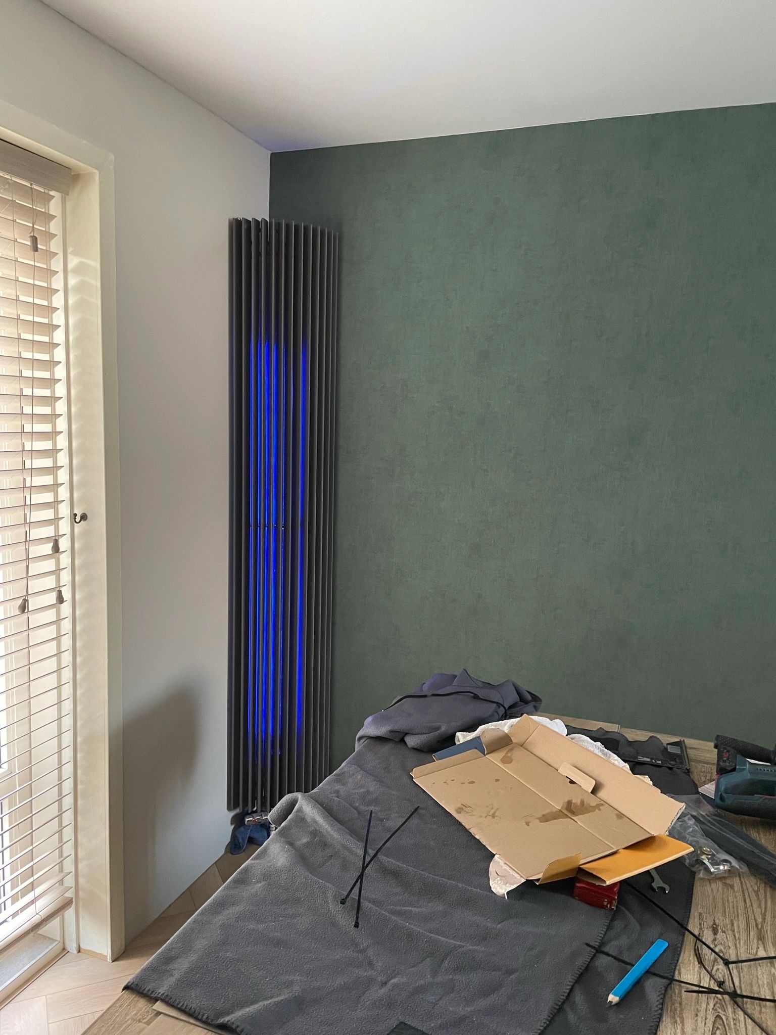 Tuya vloerlamp met dreamcolor ledstrip - Inclusief afstandsbediening